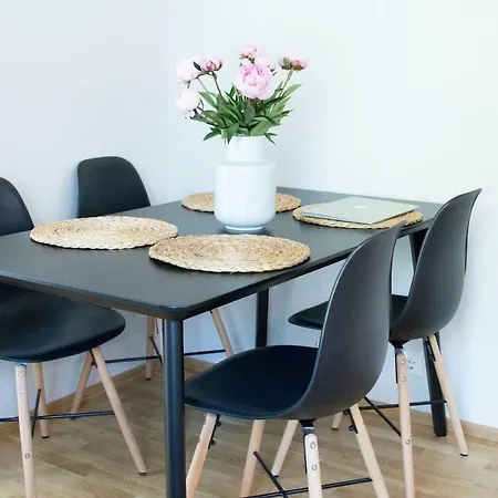 Modern In The Heart Of Appartamento *