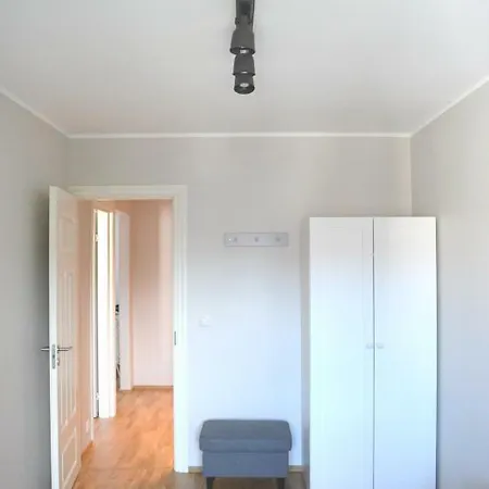 Modern In The Heart Of Appartamento Kärdla